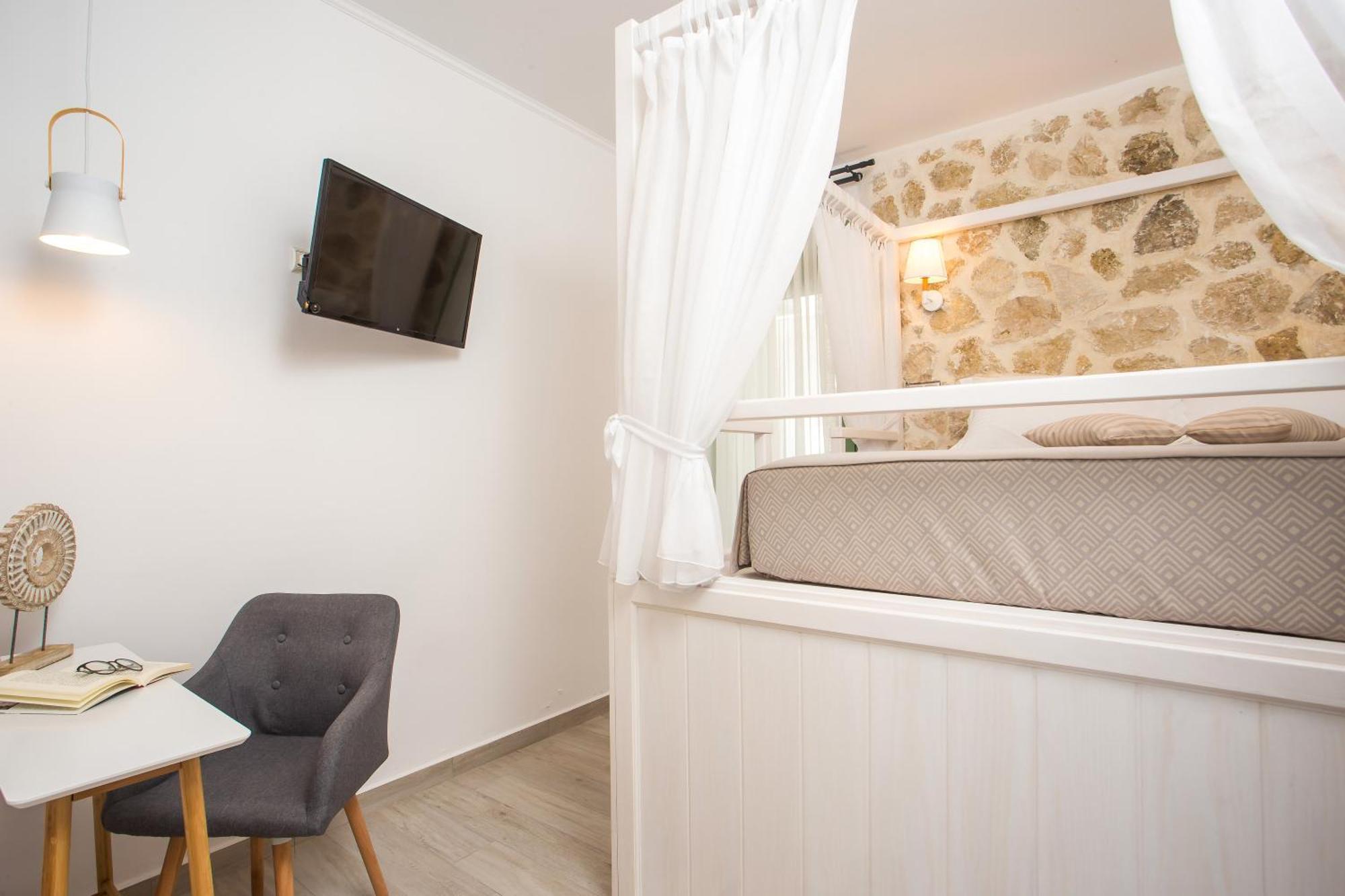Egli Luxury Lägenhetshotell *